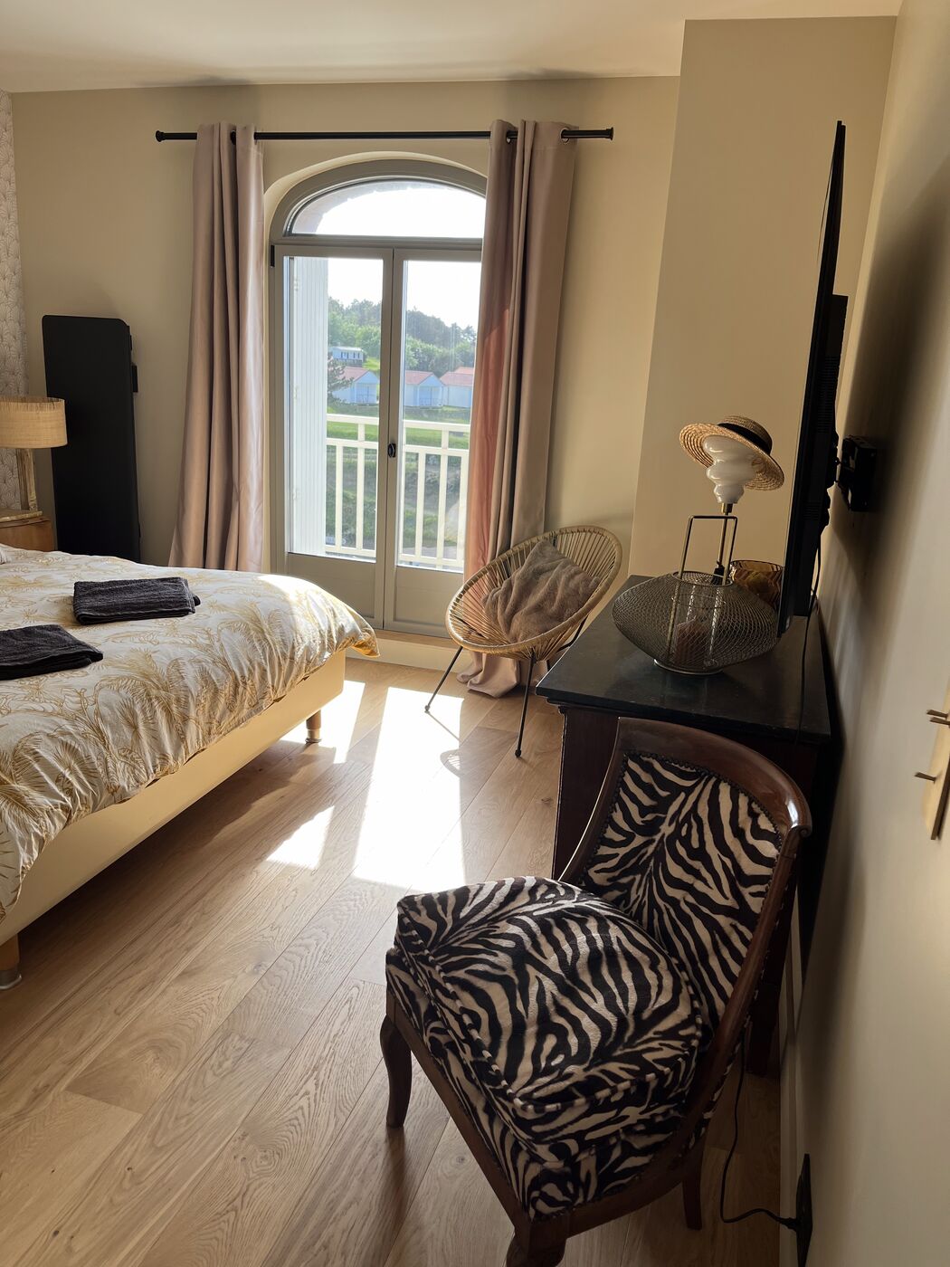 Chambre 2, vue balcon